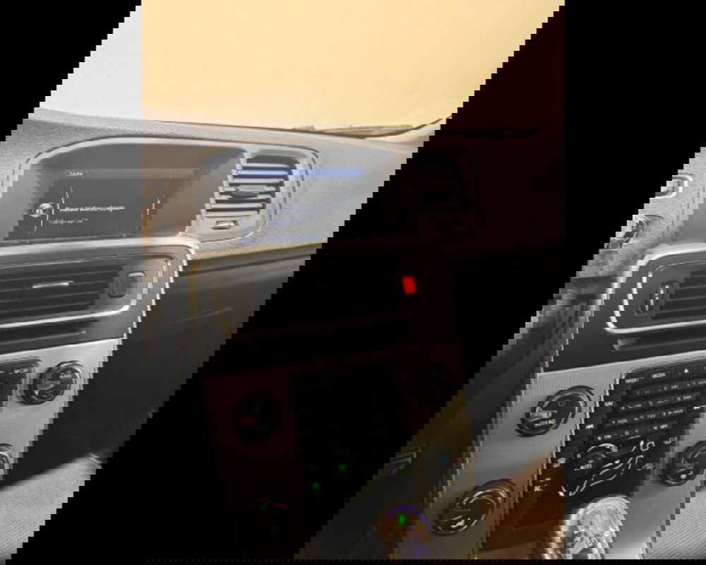 Volvo V60 usata a Treviso (6)