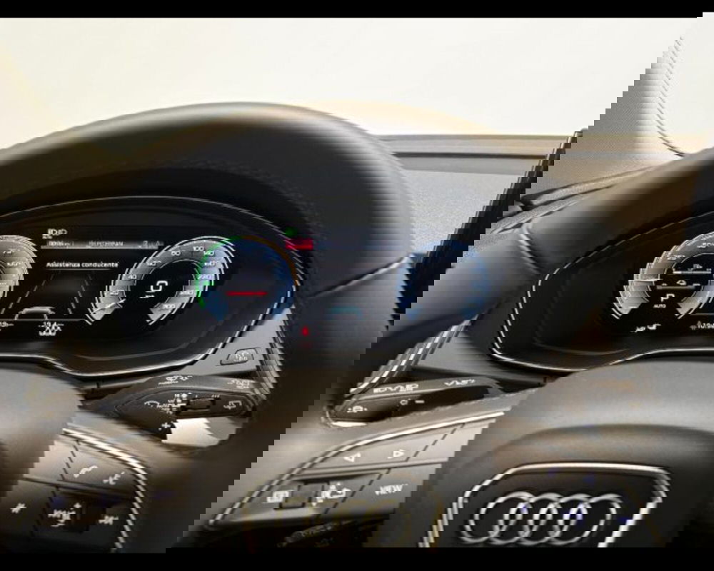 Audi Q5 Sportback nuova a Treviso (6)