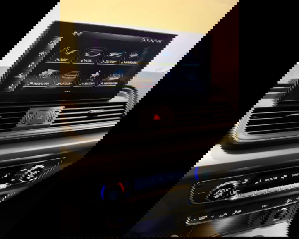 Audi Q5 Sportback nuova a Treviso (7)