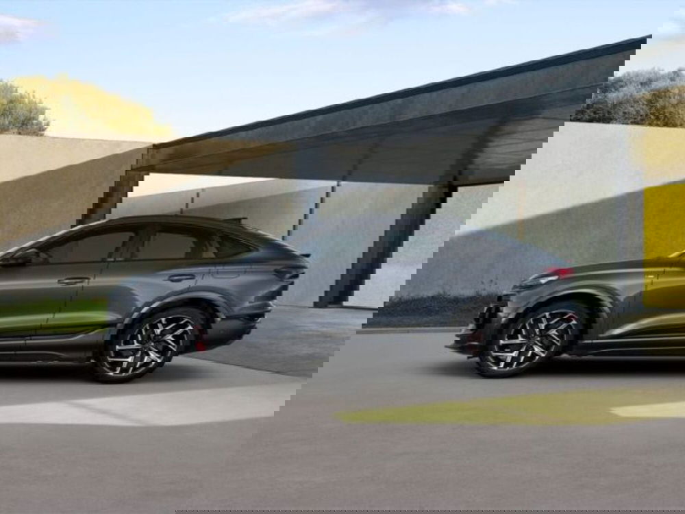 Audi Q6 Sportback nuova a Treviso (2)