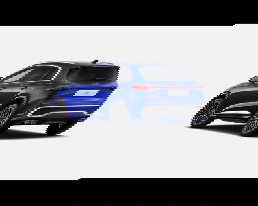 Audi SQ5 nuova a Treviso (3)