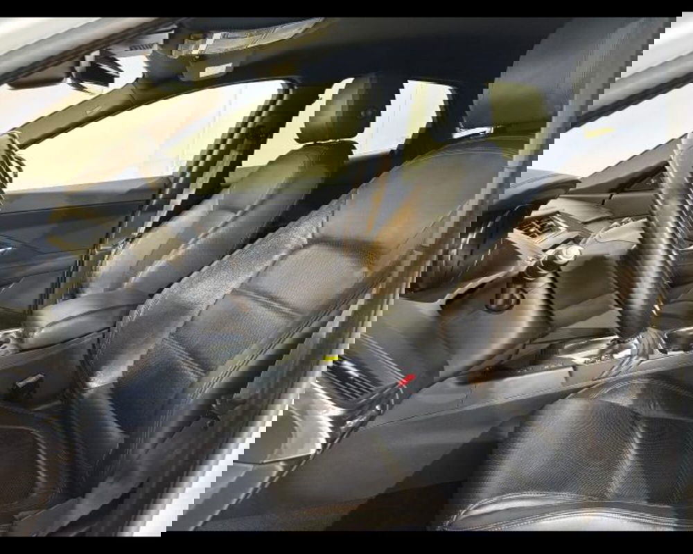 Jaguar E-Pace usata a Treviso (6)