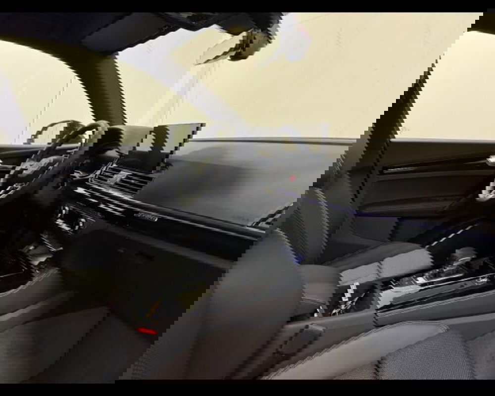 Audi Q5 Sportback nuova a Treviso (3)