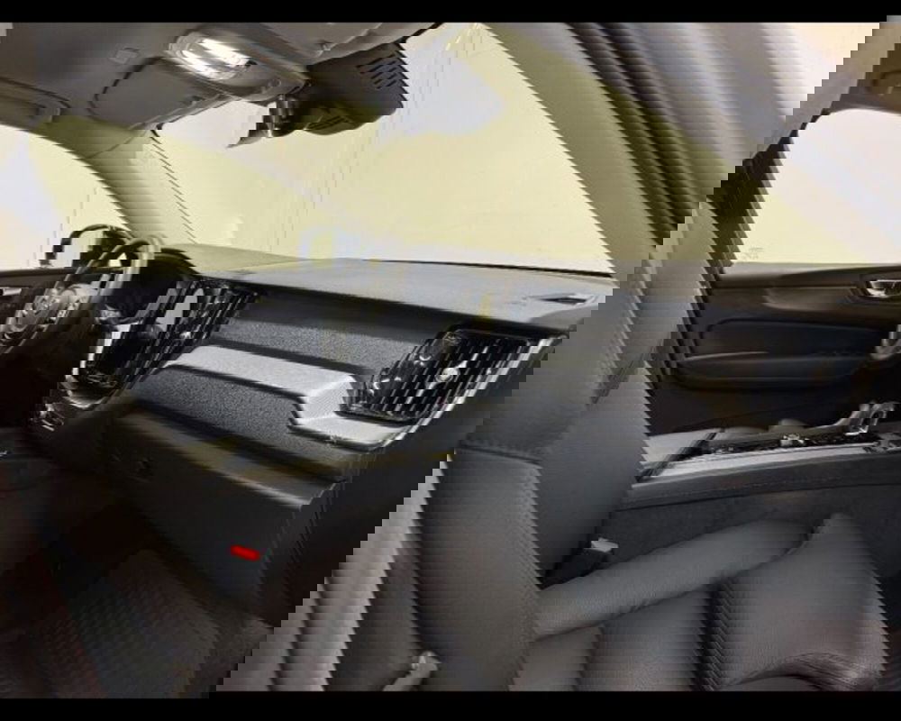 Volvo XC60 usata a Treviso (4)