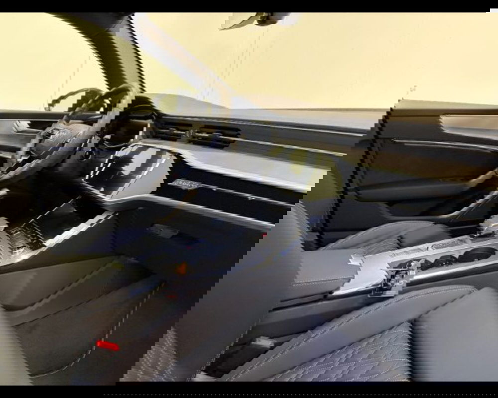 Audi A6 Avant nuova a Treviso (3)