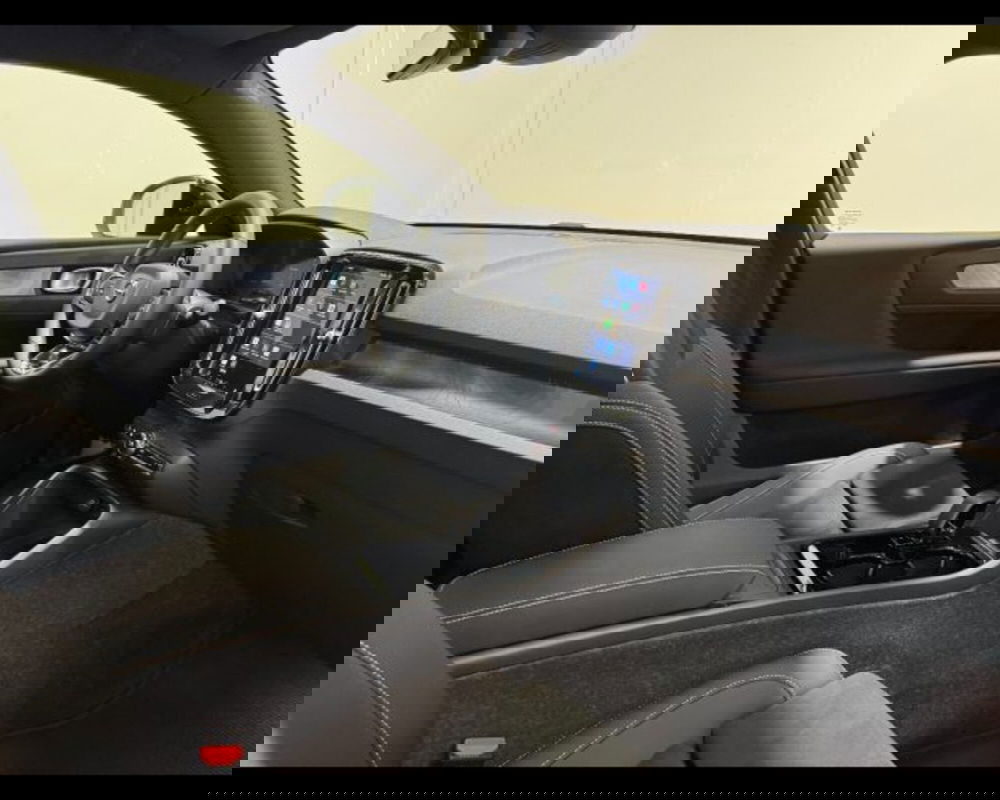 Volvo EC40 usata a Treviso (4)