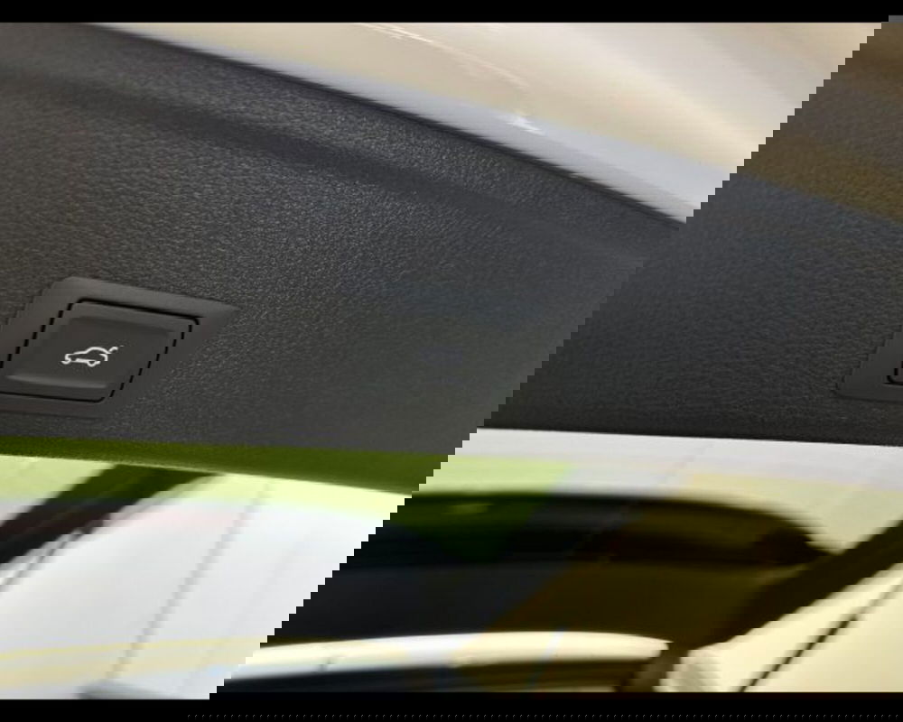 Audi A4 Avant nuova a Treviso (10)