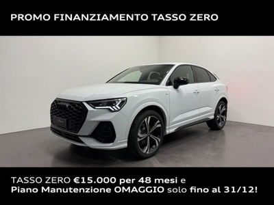 Audi Q3 Sportback 35 1.5 tfsi Identity Black nuova a Conegliano