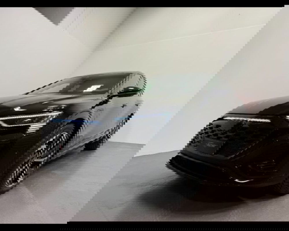 Audi Q8 Sportback nuova a Treviso
