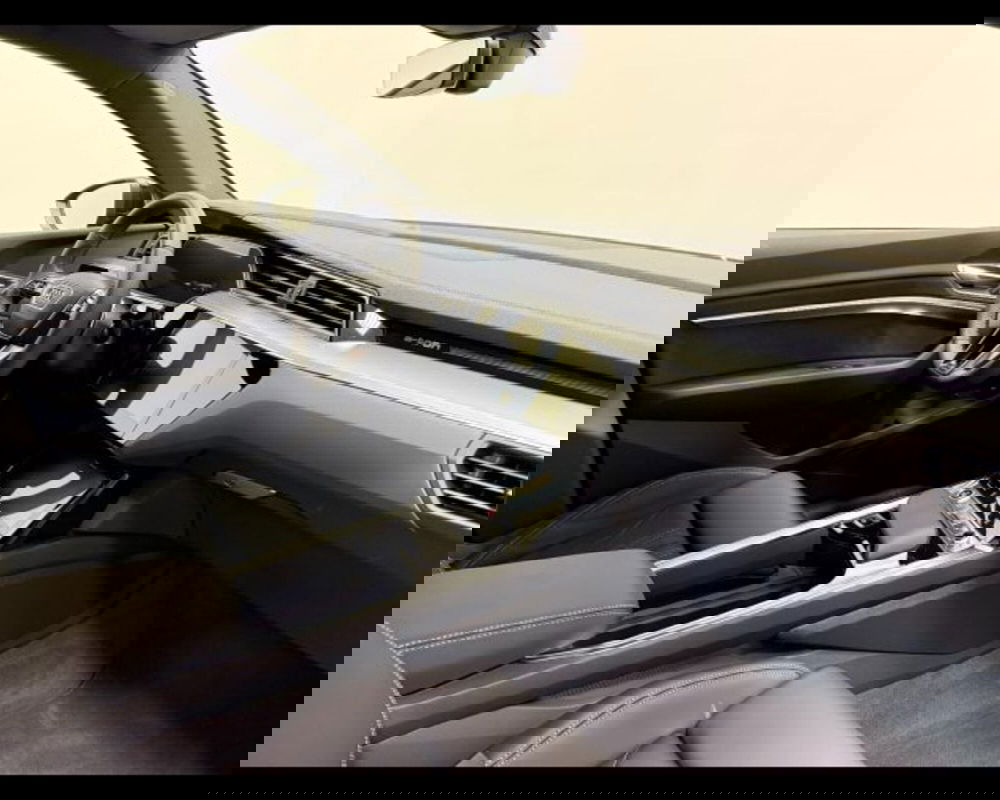 Audi Q8 Sportback nuova a Treviso (3)