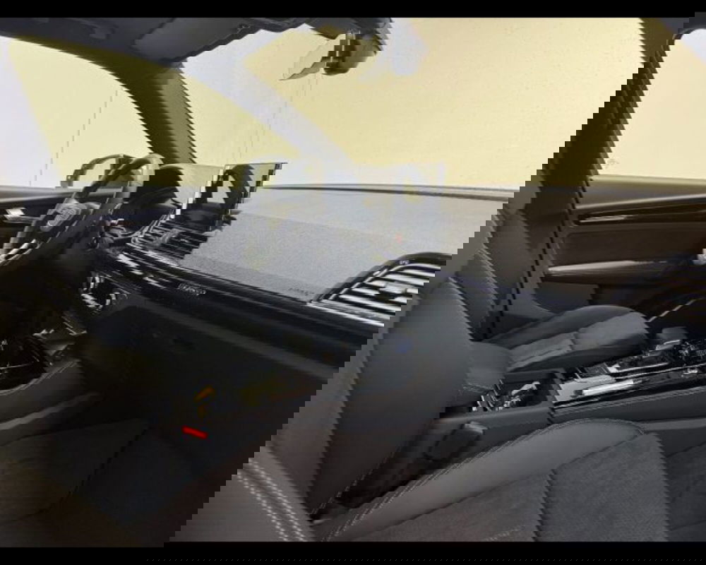 Audi Q5 Sportback nuova a Treviso (3)