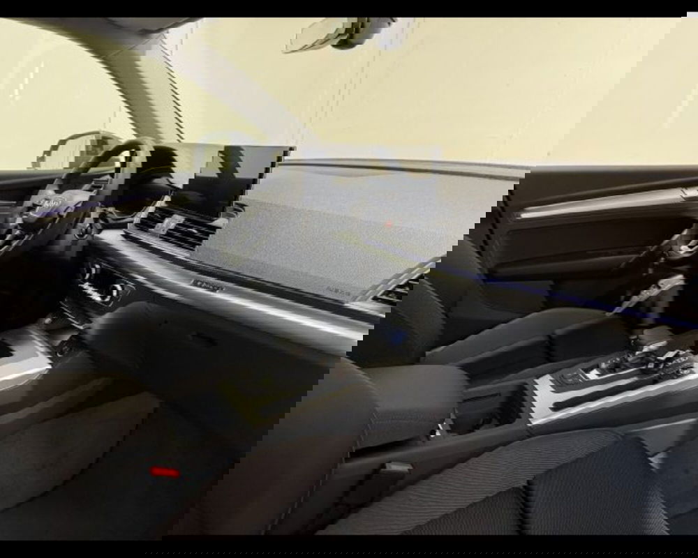 Audi Q5 Sportback nuova a Treviso (4)