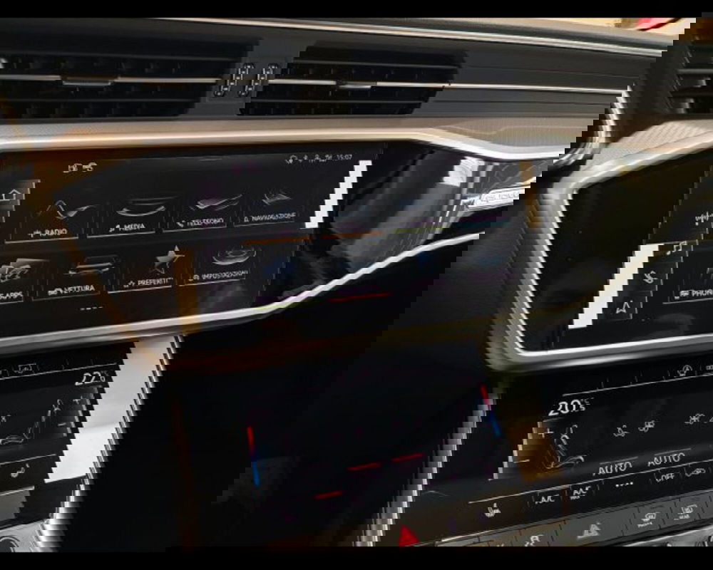 Audi A6 Avant nuova a Treviso (6)