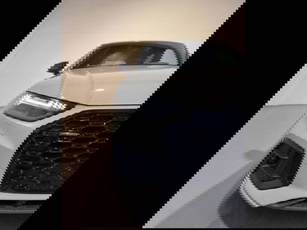 Audi Q5 Sportback nuova a Treviso (11)