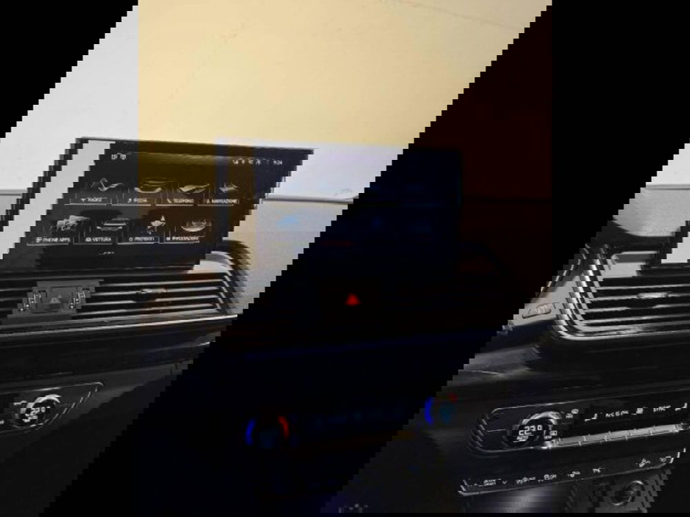 Audi Q5 Sportback nuova a Treviso (6)