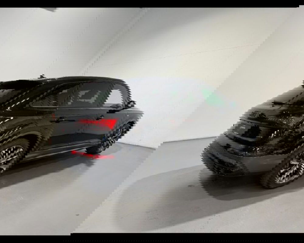 Audi Q7 nuova a Treviso (2)