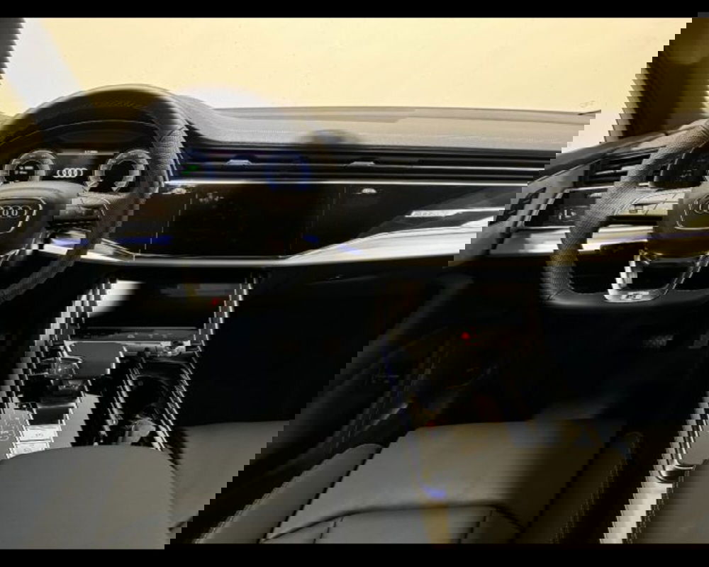 Audi Q7 nuova a Treviso (3)