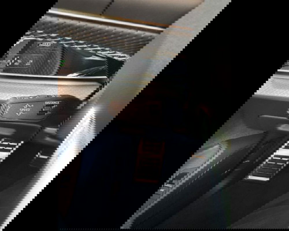 Audi SQ7 nuova a Treviso (7)