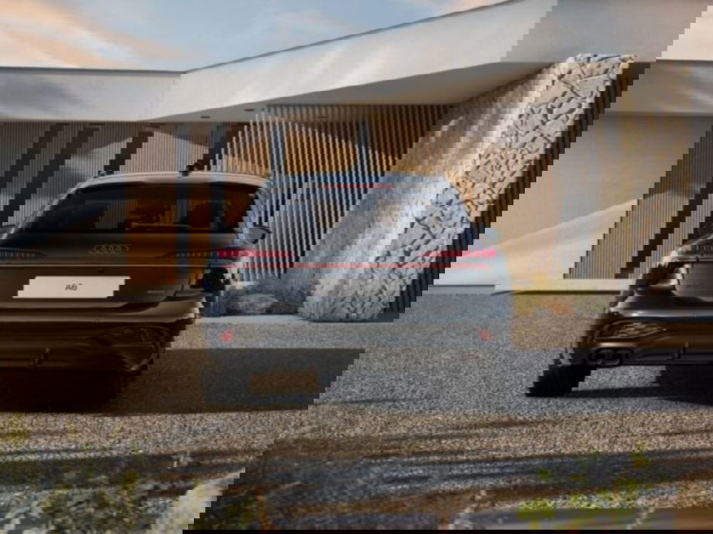 Audi A4 Avant nuova a Treviso (5)