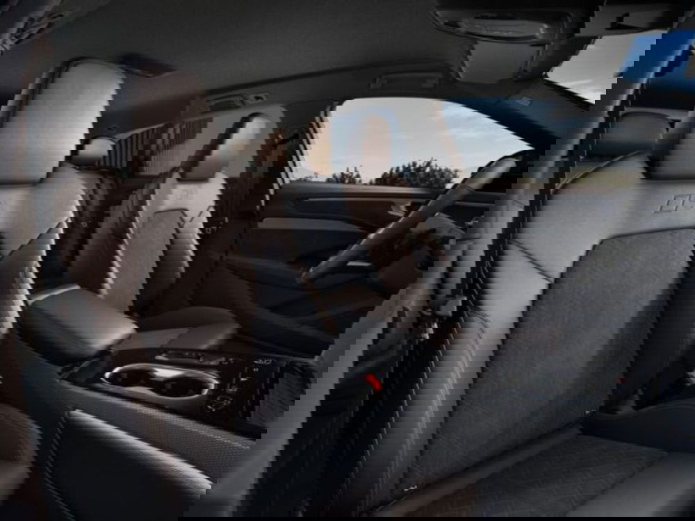 Audi A4 Avant nuova a Treviso (9)