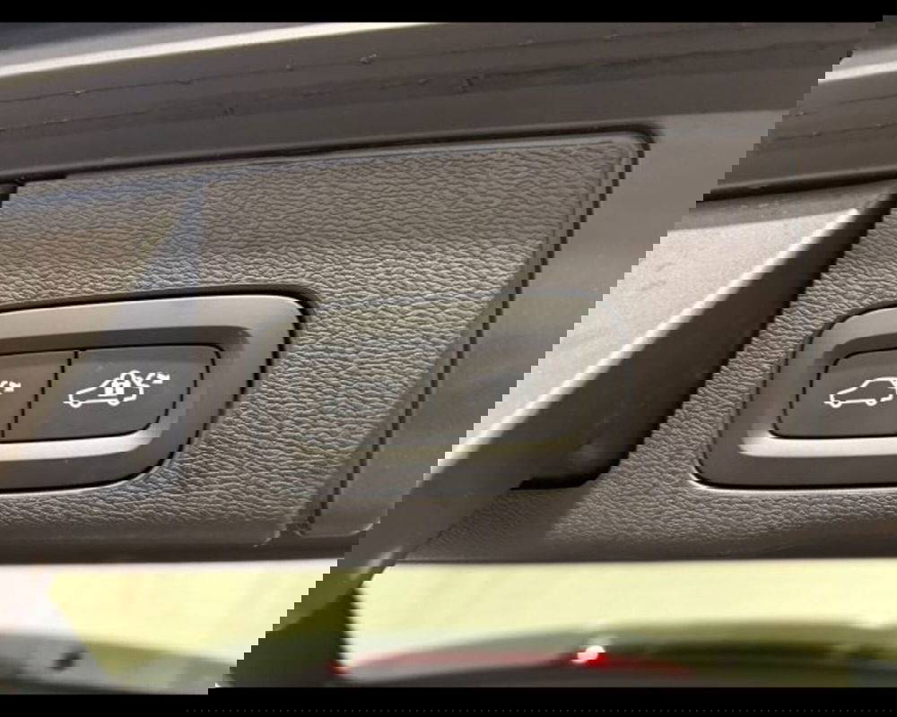 Volvo XC60 usata a Treviso (14)