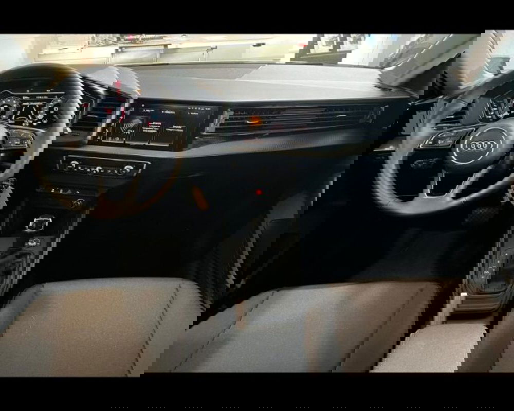 Audi A1 allstreet nuova a Treviso (4)