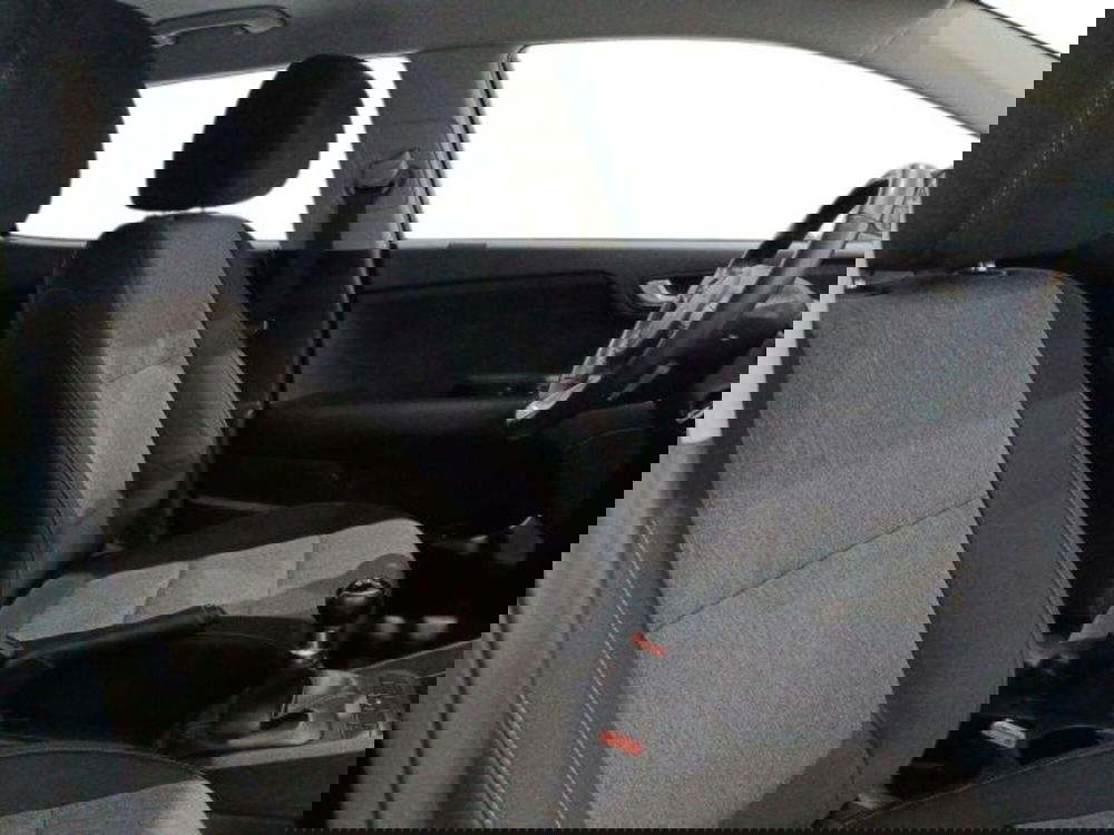 Kia Stonic usata a Catania (10)