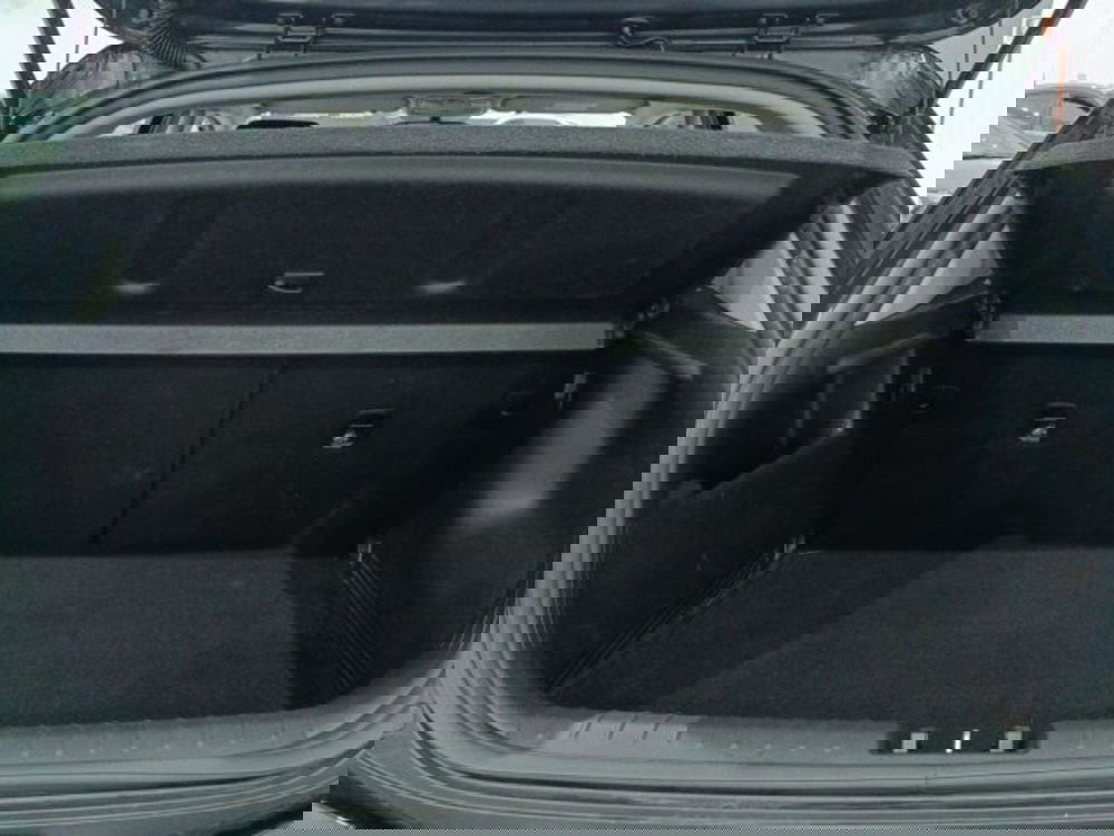 Kia Stonic usata a Catania (12)