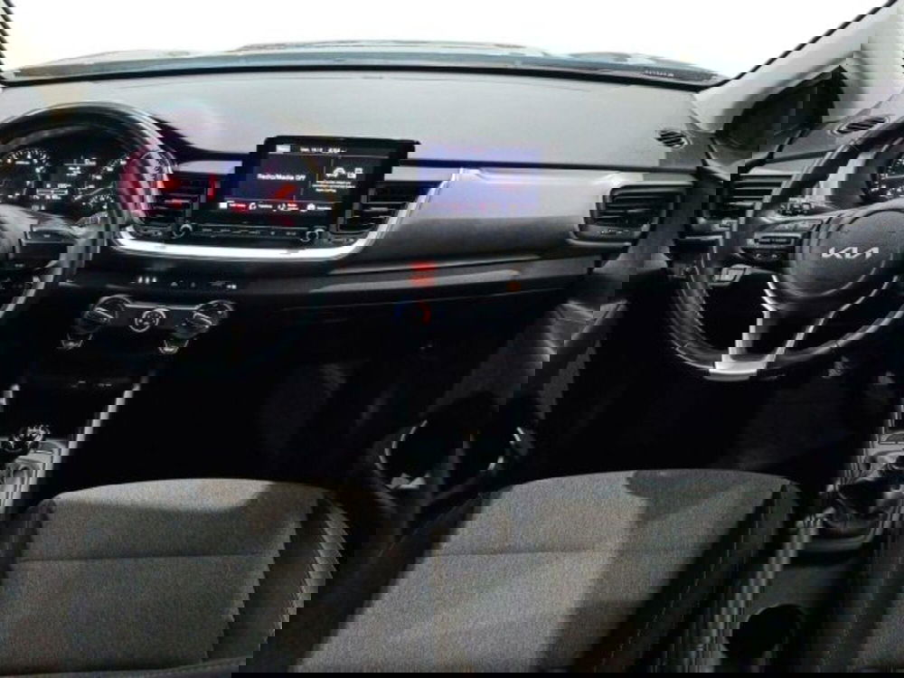 Kia Stonic usata a Catania (7)