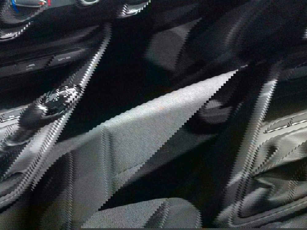 Kia Stonic usata a Catania (8)
