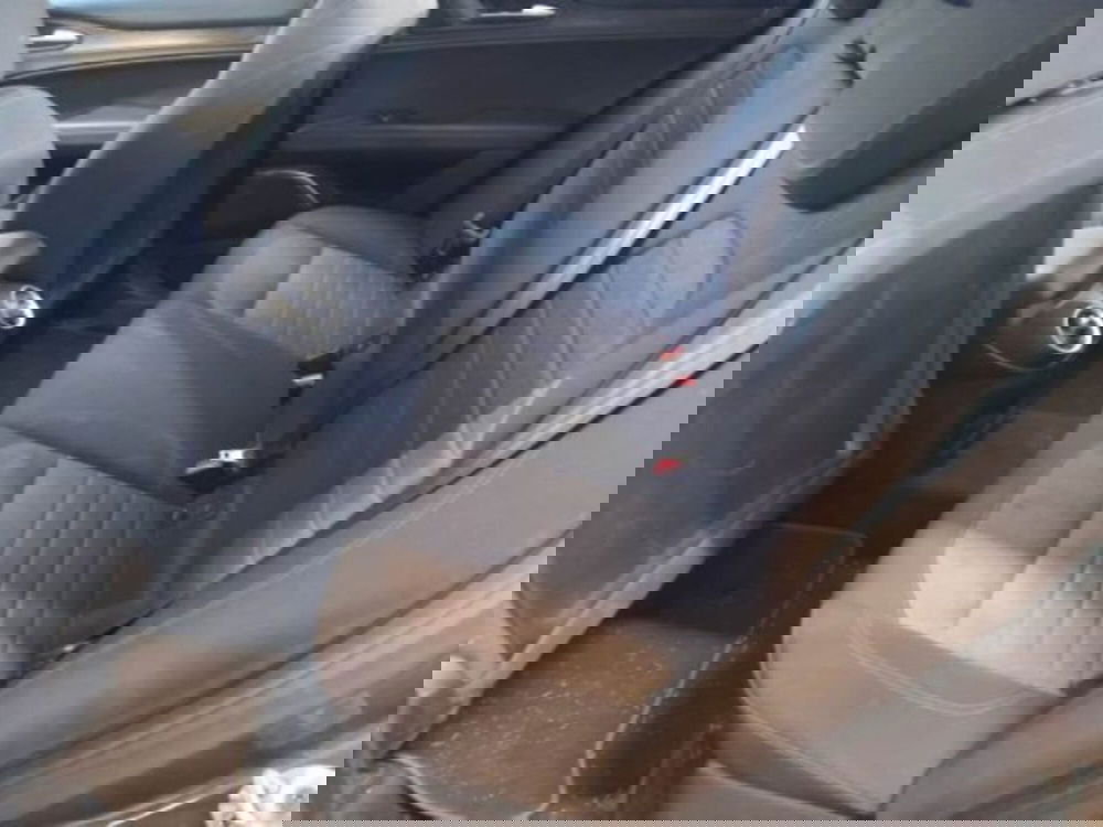 Alfa Romeo Stelvio usata a Catania (10)