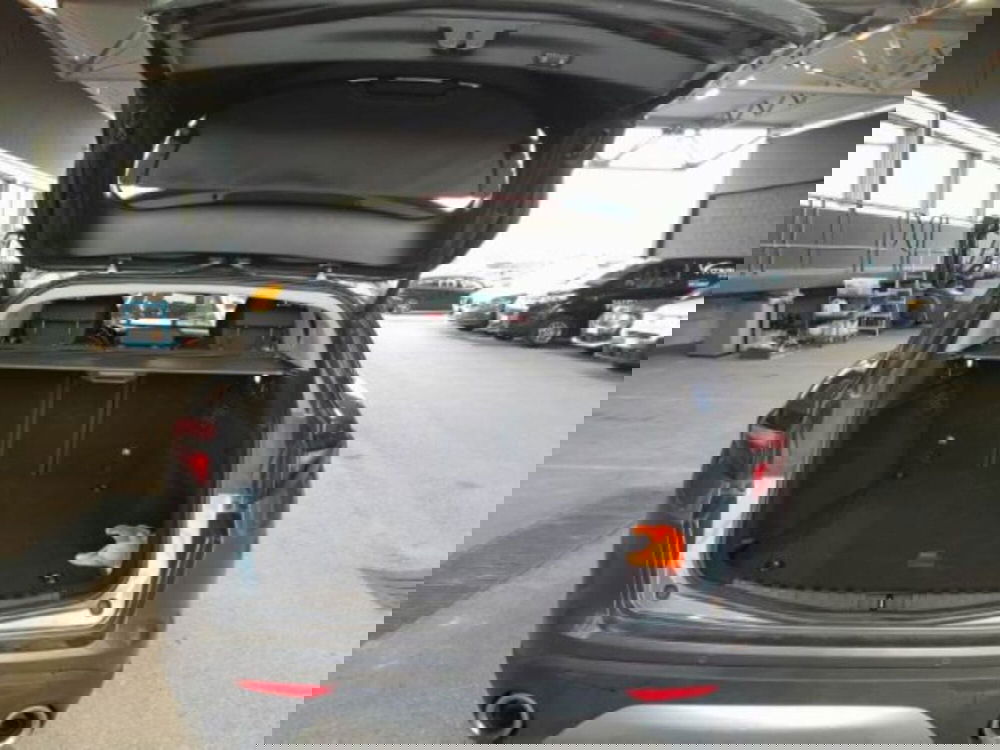 Alfa Romeo Stelvio usata a Catania (11)