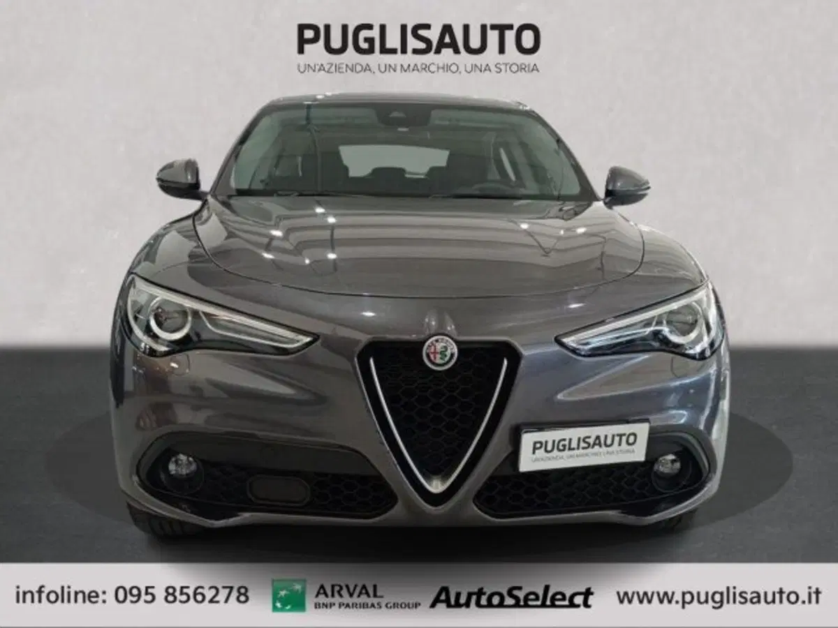 Alfa Romeo Stelvio usata a Catania (2)
