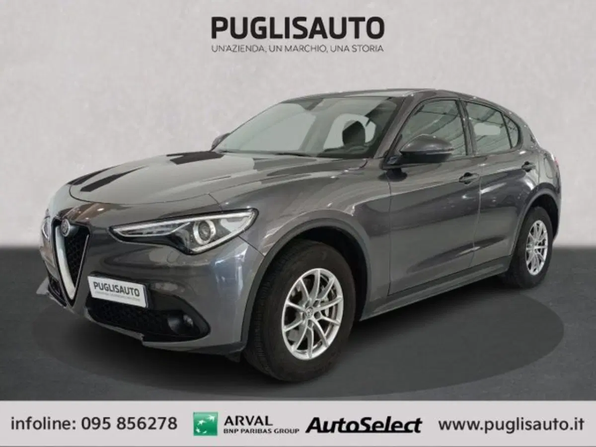 Alfa Romeo Stelvio usata a Catania (3)