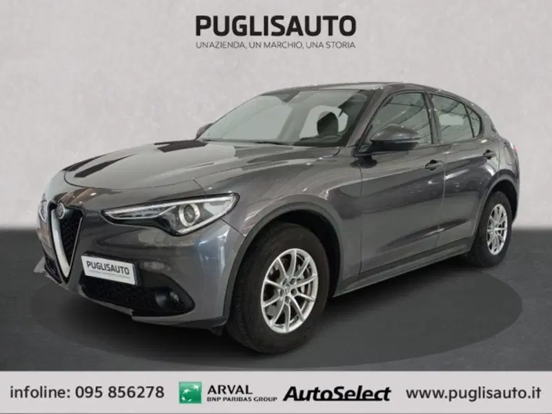 Alfa Romeo Stelvio usata a Catania (3)