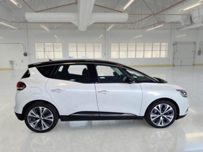 Renault Scenic E-Tech Electric 1.9 dCi Luxe Dynamique del 2019 usata a Belpasso