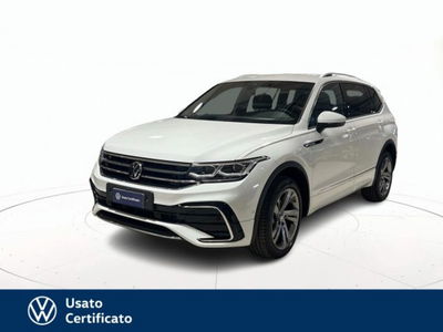 Volkswagen Tiguan Allspace 2.0 tdi R-Line 150cv dsg del 2024 usata a Arzignano
