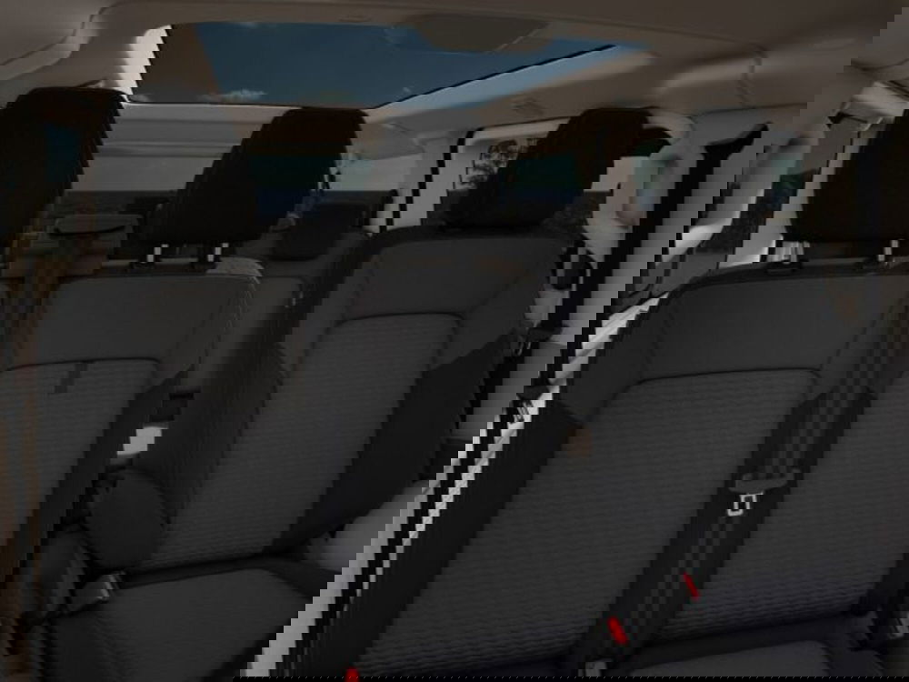 Volkswagen Veicoli Commerciali Caravelle nuova a Vicenza (10)