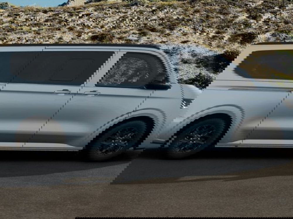 Volkswagen Veicoli Commerciali Caravelle nuova a Vicenza (6)