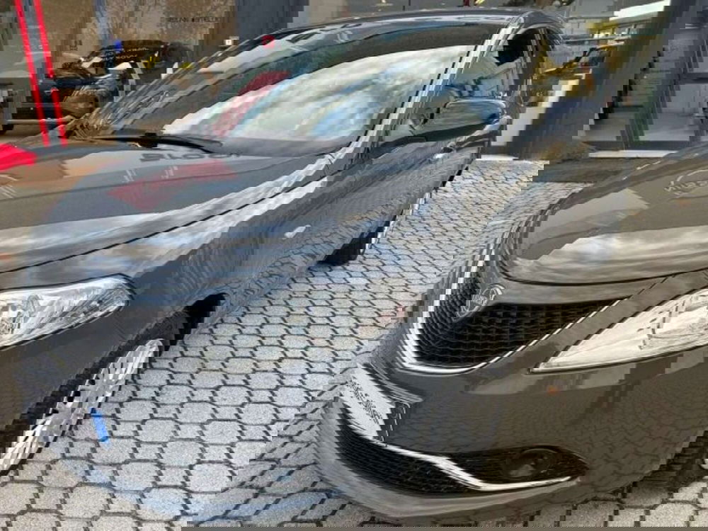 Lancia Ypsilon usata a Firenze (3)