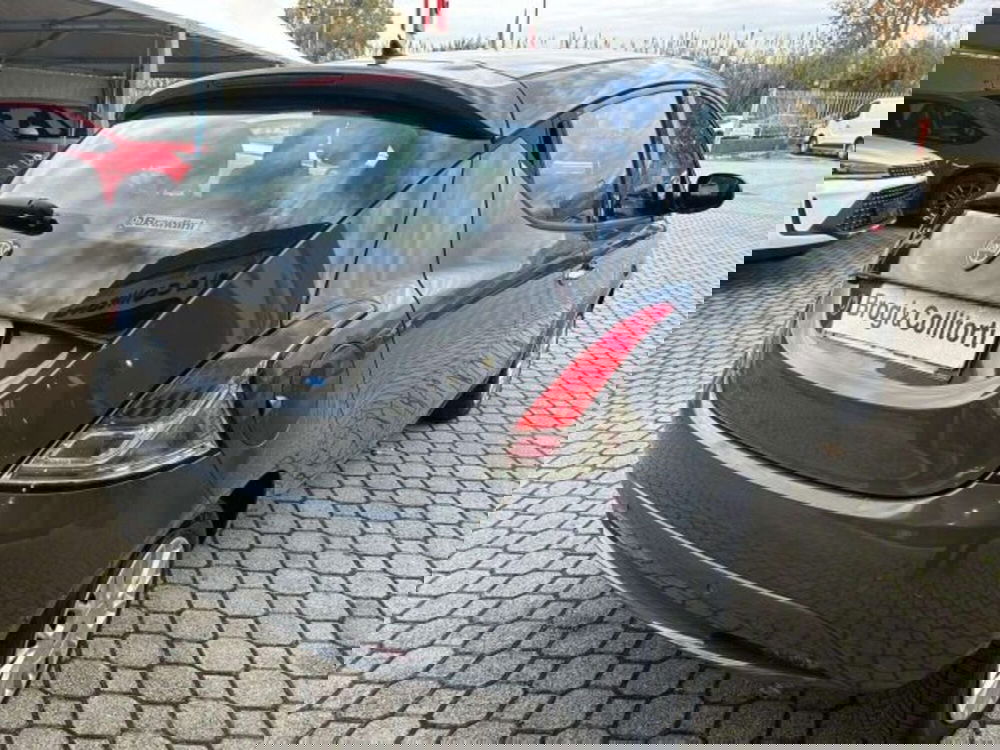 Lancia Ypsilon usata a Firenze (4)