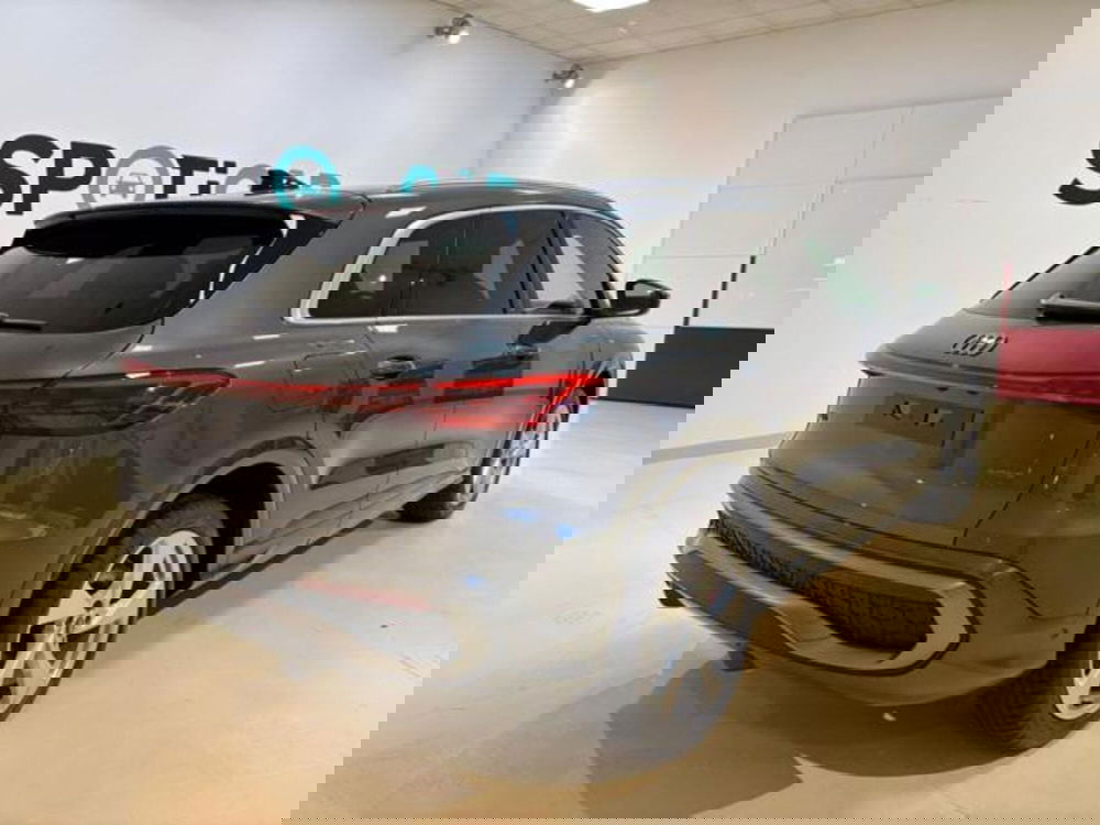 Audi Q5 Sportback nuova a Brescia (5)