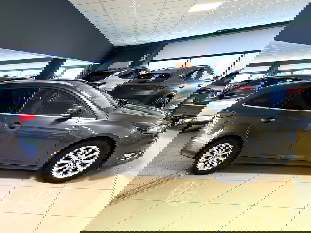Ford Focus Station Wagon usata a Ferrara (4)