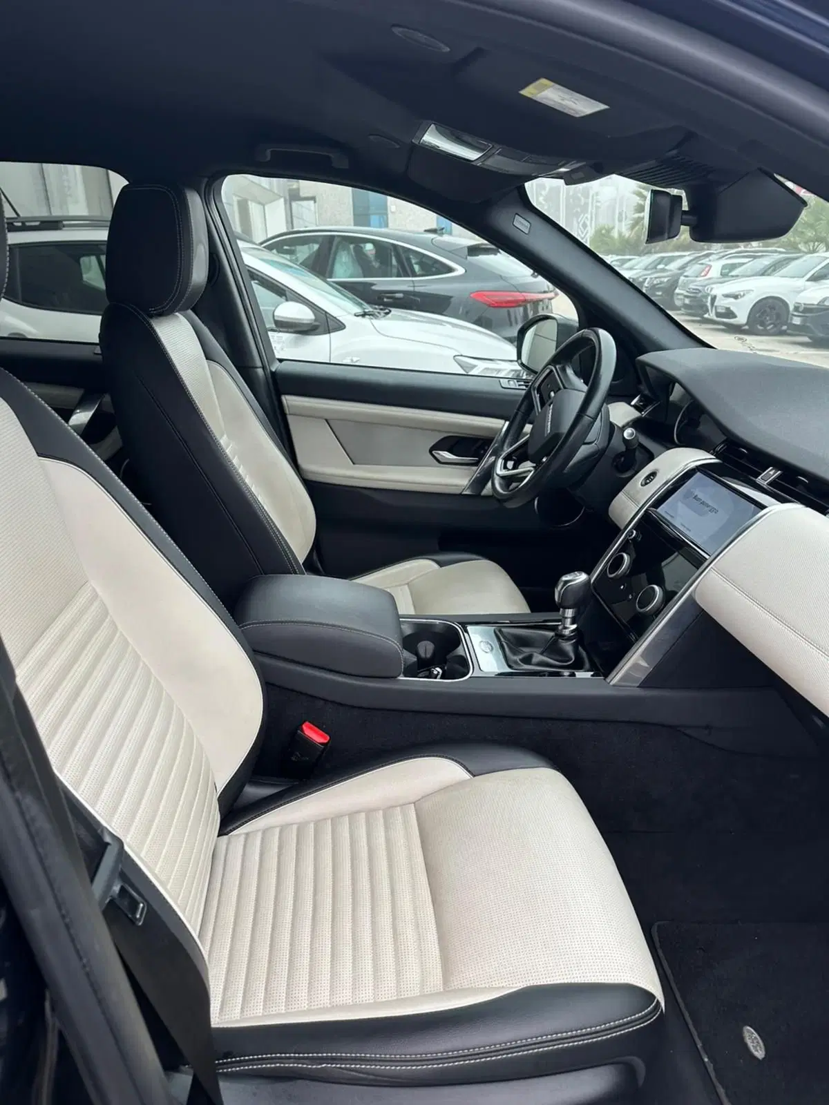 Land Rover Discovery Sport usata a Ascoli Piceno (3)