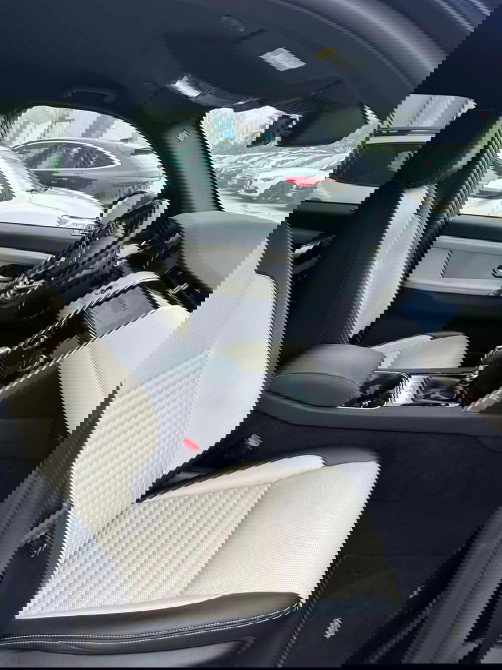 Land Rover Discovery Sport usata a Ascoli Piceno (3)