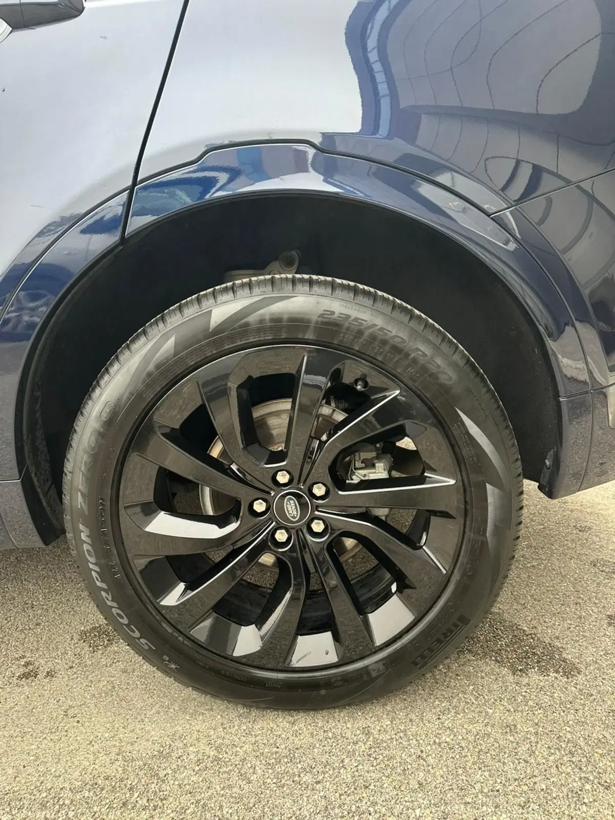 Land Rover Discovery Sport usata a Ascoli Piceno (9)