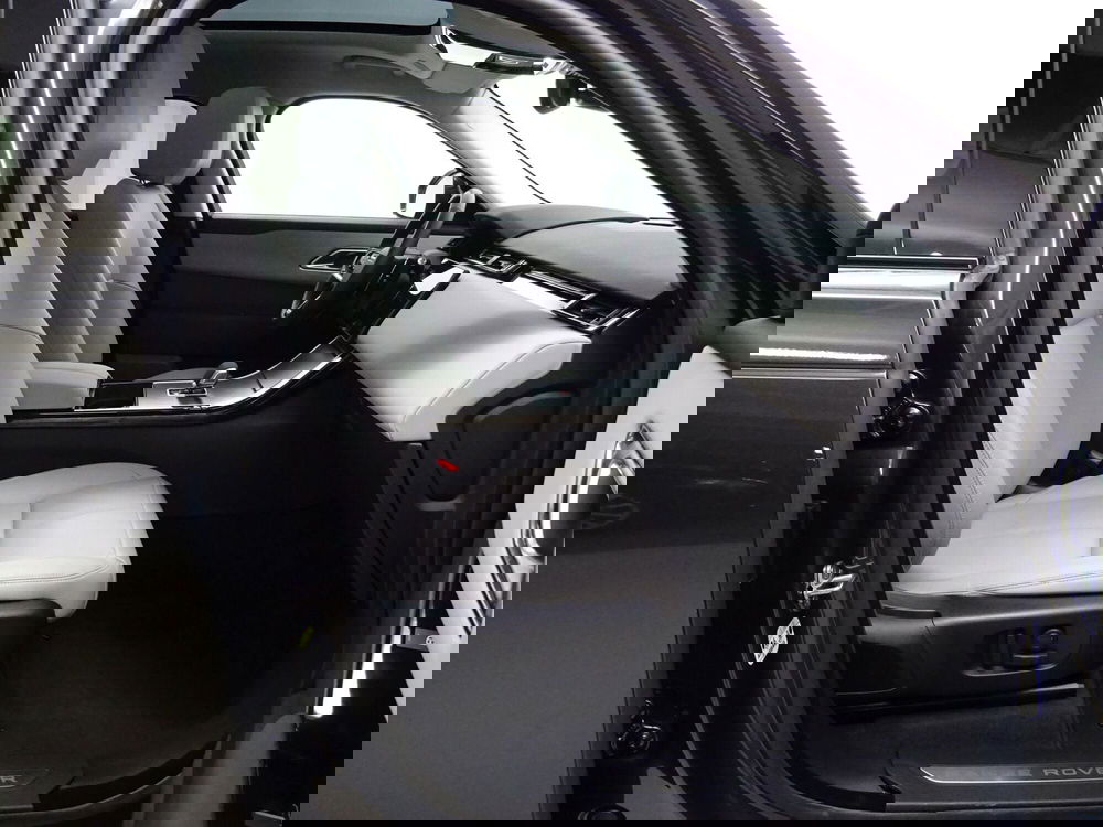 Land Rover Range Rover Velar usata a Como (3)