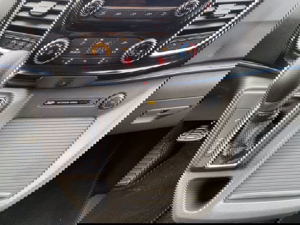 Ford Tourneo Custom usata a Milano (15)