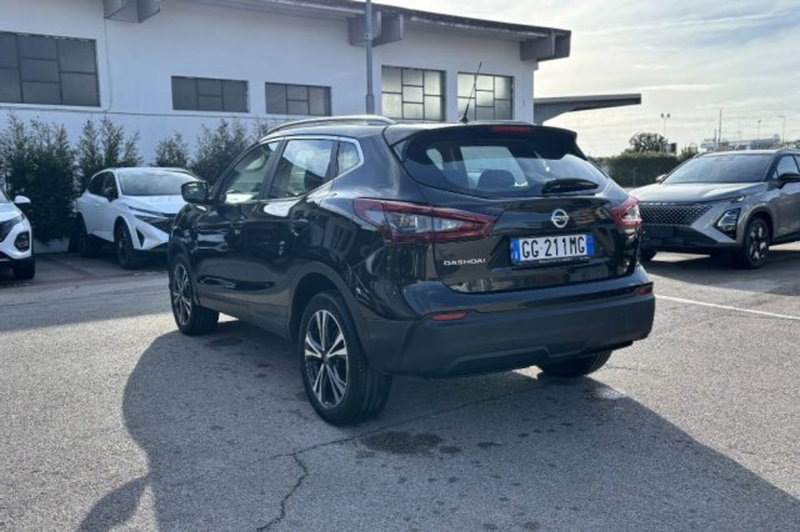 Nissan Qashqai usata a Latina (5)