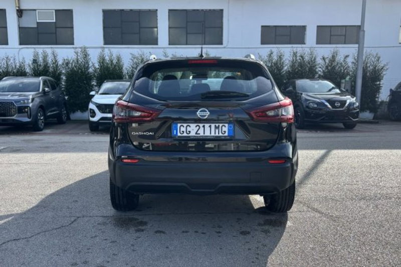 Nissan Qashqai usata a Latina (6)